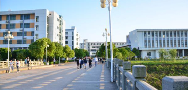 南京航空航天大學金城學院