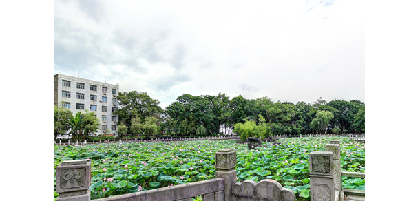 上饒職業(yè)技術(shù)學(xué)院 - 最美大學(xué)