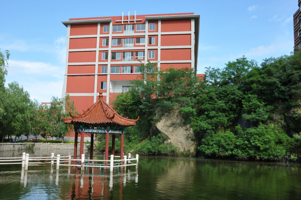 青島濱海學院 早安青春