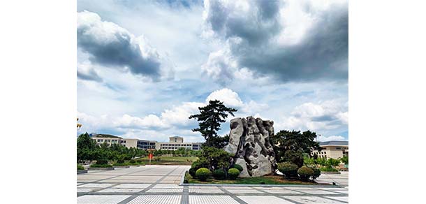 山東警察學院 - 最美院校