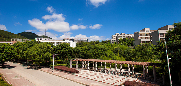 荊楚理工學院 - 最美大學