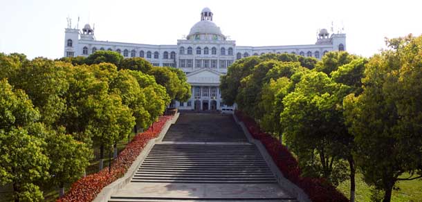 武昌理工學(xué)院 - 最美院校