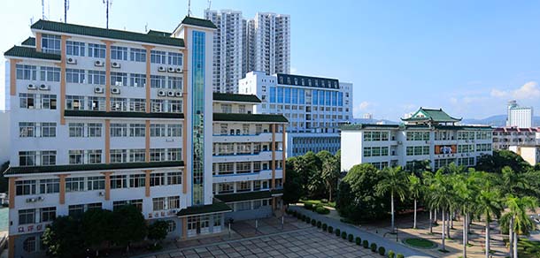 右江民族醫(yī)學院