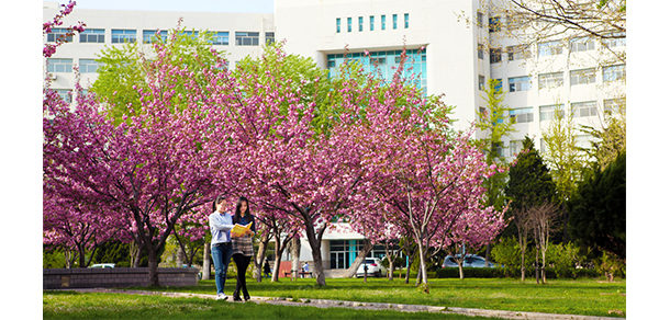 大連交通大學(xué)